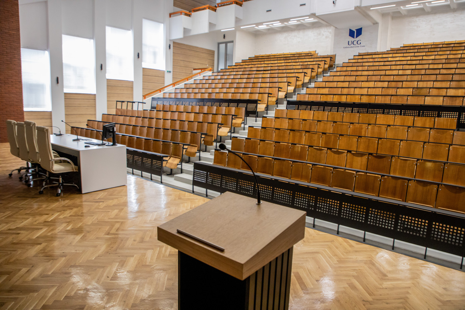 Univerzitet Crne Gore