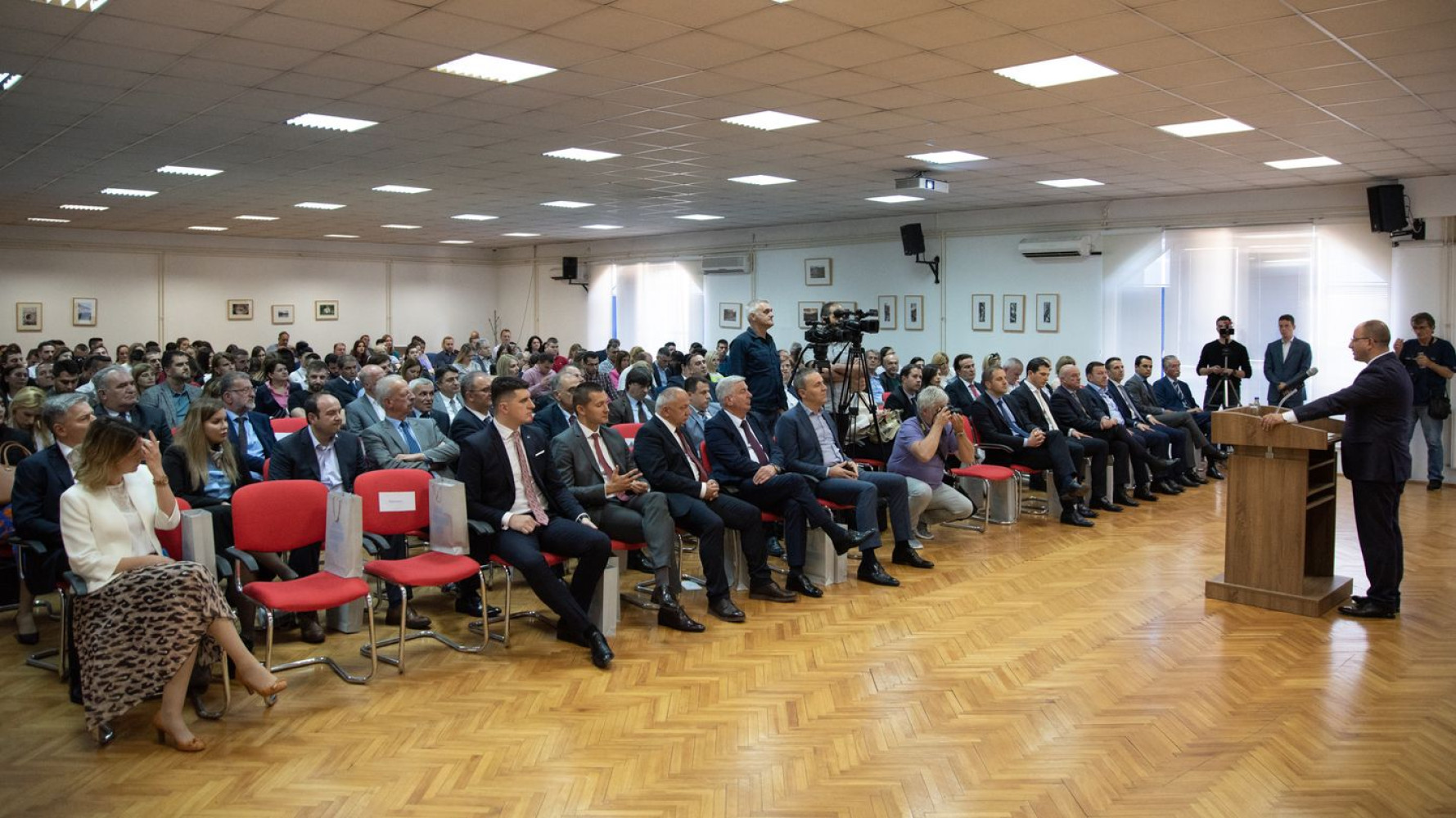 Univerzitet Crne Gore