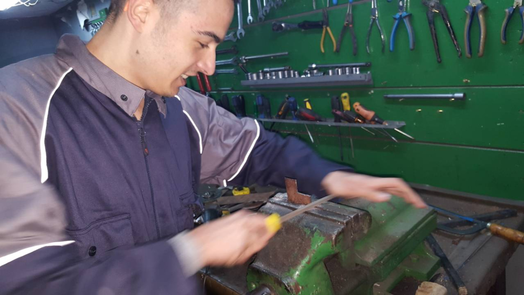 POMORSKI FAKULTET KOTOR
 
 
 
 
 
 Izvještaj sa prvog predavanja iz 'Radioničke prakse I', grupa 1