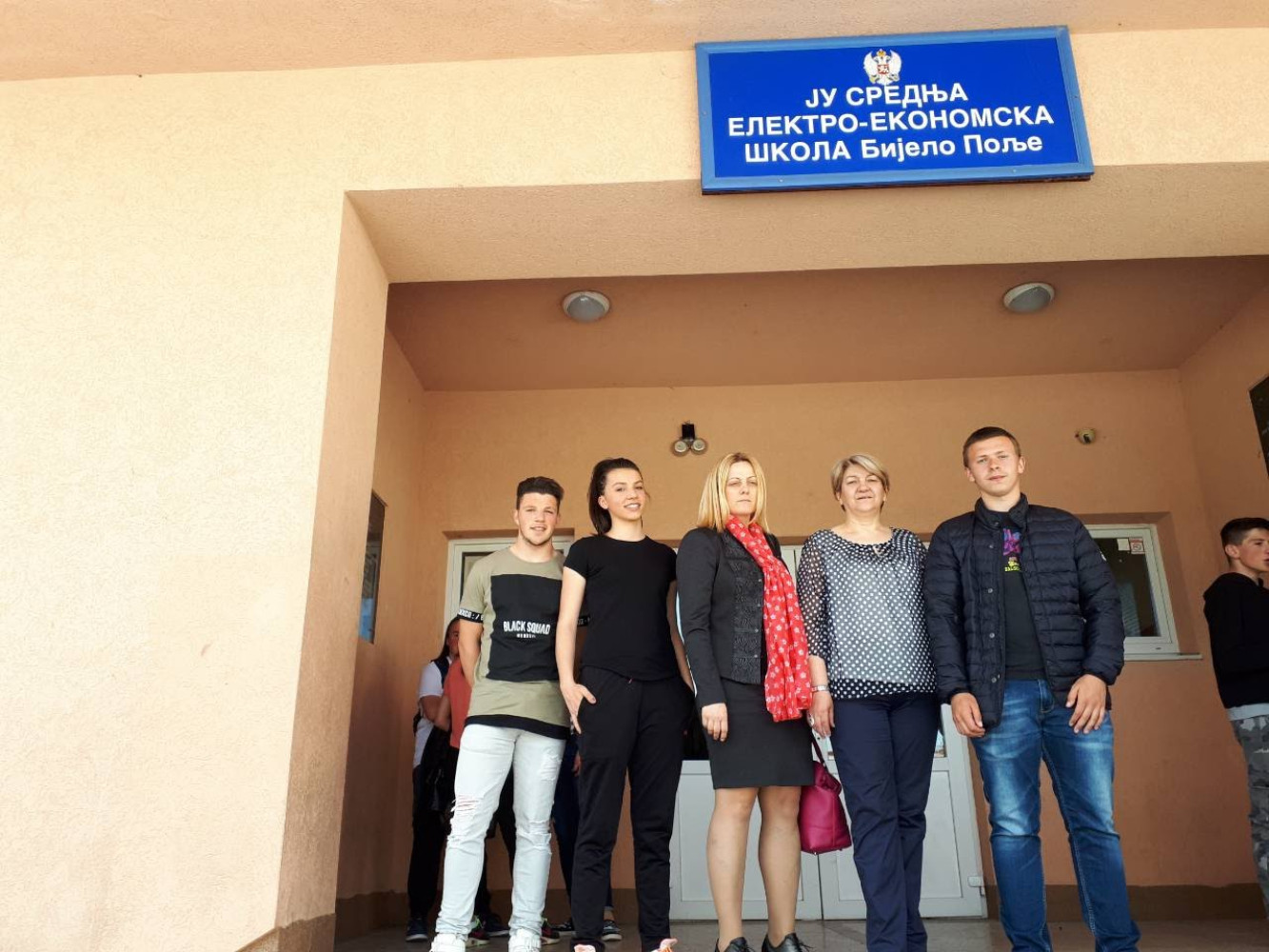 POMORSKI FAKULTET KOTOR
 
 
 
 
 
 Promocija Pomorskog fakulteta Kotor u JU Srednjoj elektro-ekonomskoj školi u Bijelom Polju