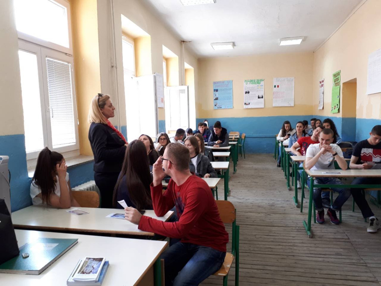 POMORSKI FAKULTET KOTOR
 
 
 
 
 
 Promocija Pomorskog fakulteta Kotor u JU Srednjoj elektro-ekonomskoj školi u Bijelom Polju