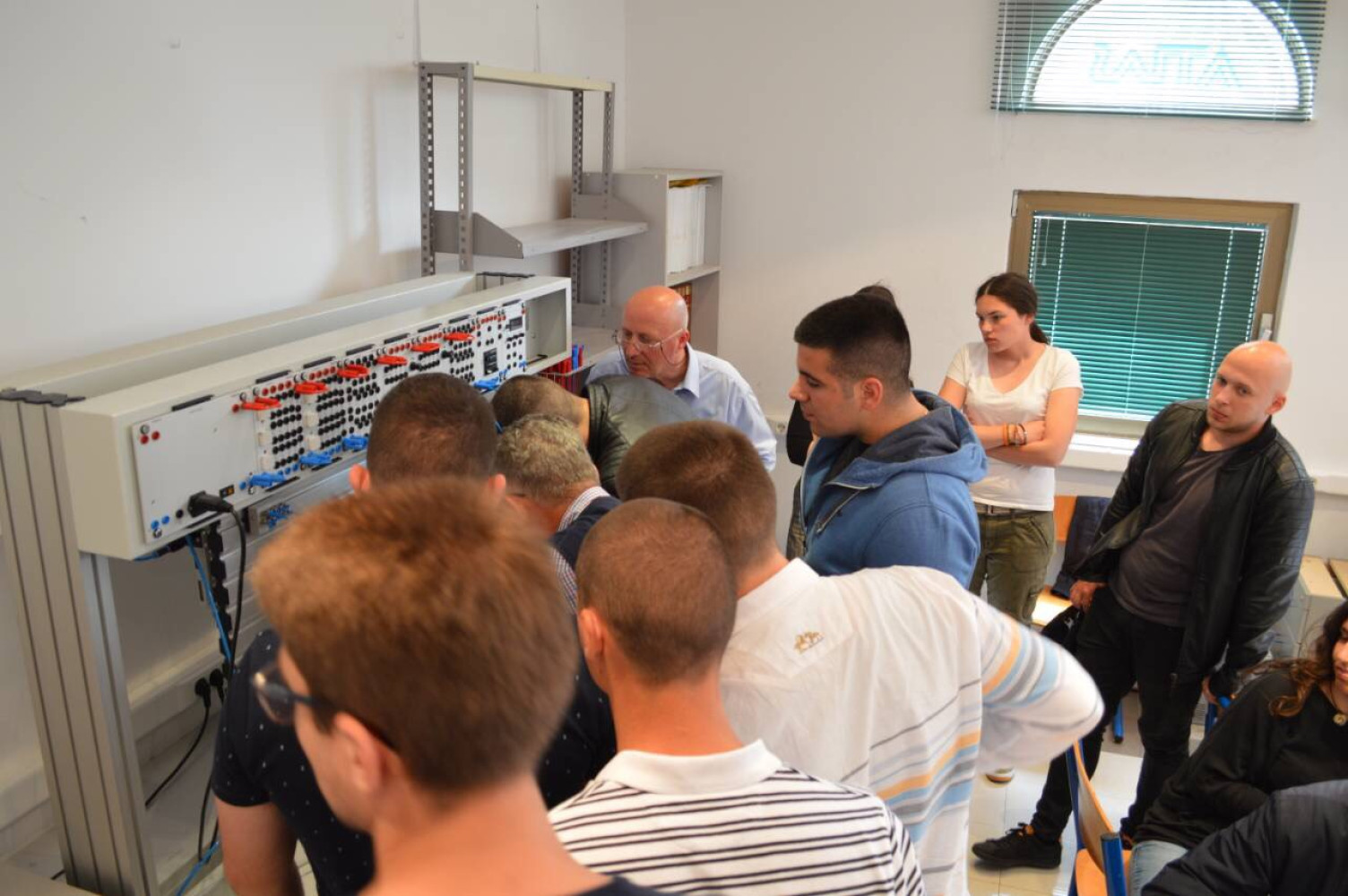 POMORSKI FAKULTET KOTOR
 
 
 
 
 
 Predavaci i studenti posjetili Sveuciliste u Dubrovniku