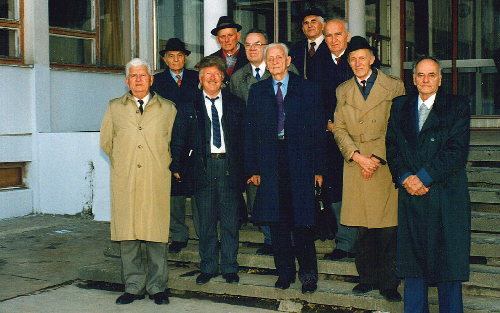 Prva generacija Učiteljske škole na proslavi 1987.