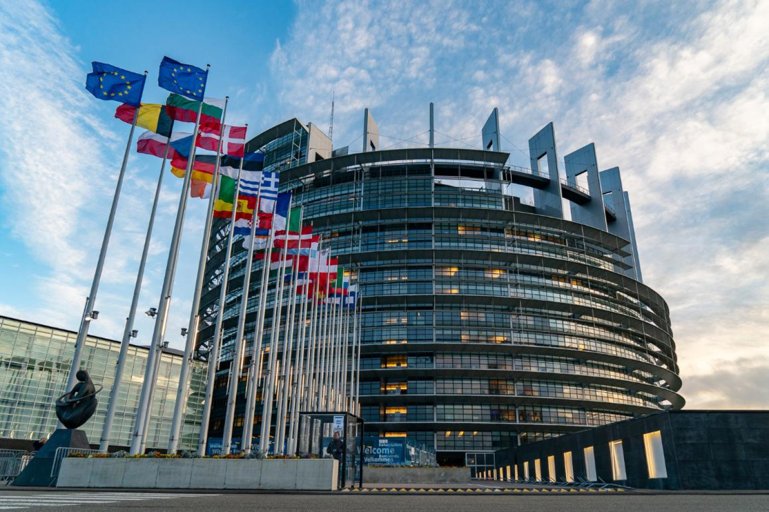 Schuman konkurs za petomjesečno plaćeno stažiranje u Evropskom parlamentu