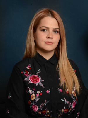  Ilona Simović