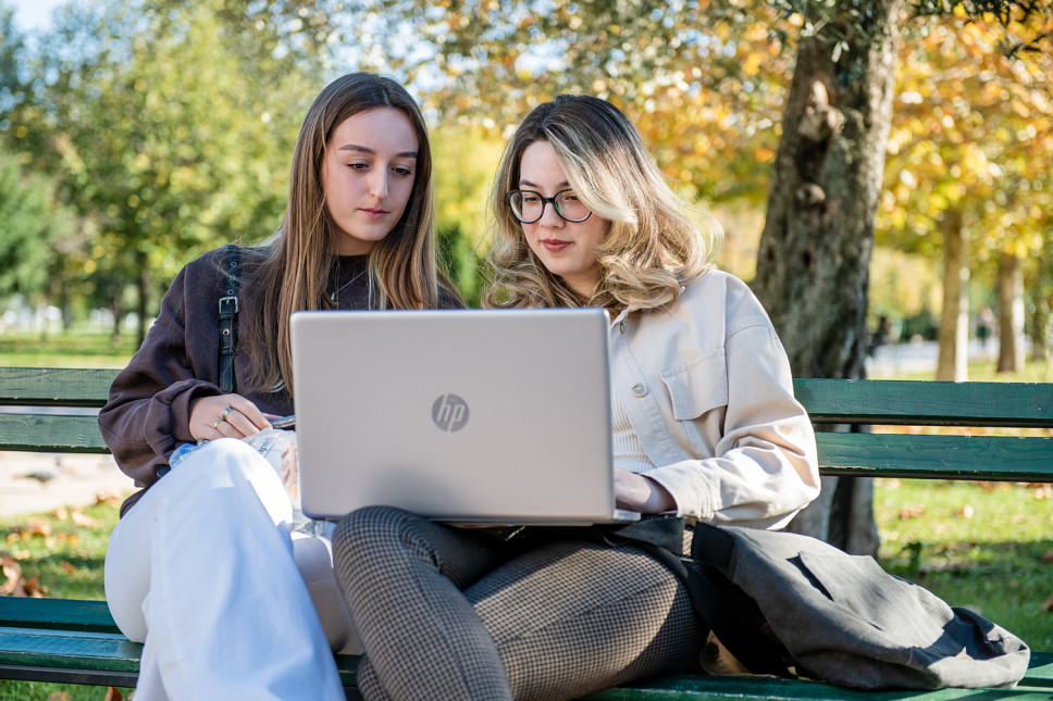 Novi digitalni servis UCG: Elektronsko potpisivanje Ugovora o studiranju uz aktiviranu ličnu kartu