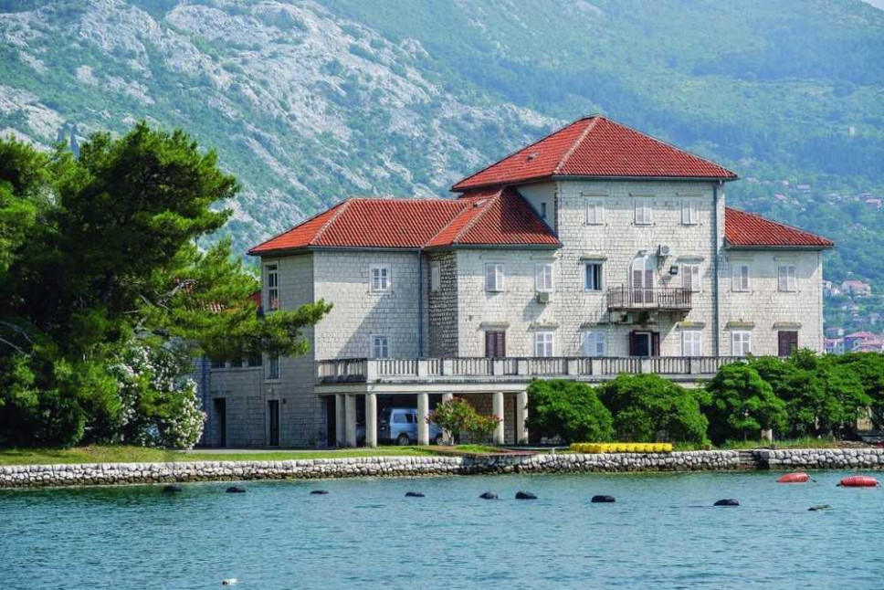 Poziv za izražavanje interesa za poziciju asistenta koordinatora projekta SHAREMED