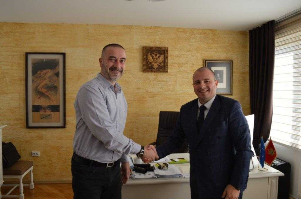 Potpisan sporazum o saradnji između Ekonomskog fakulteta i kompanije "Pravni ekspert" 