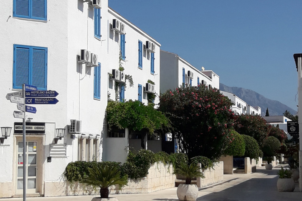 Podrška zaštiti Turističkog naselja “Slovenska plaža“ u Budvi