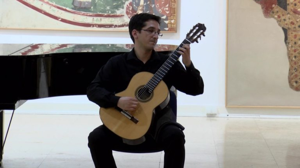 Razgovori s umjetnikom: Gitarista Miloš Janjić