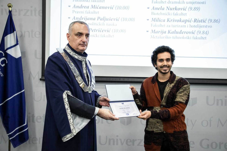 Andrija Rašović, najbolji student Fakulteta dramskih umjetnosti za studijsku 2019/20.  godinu
