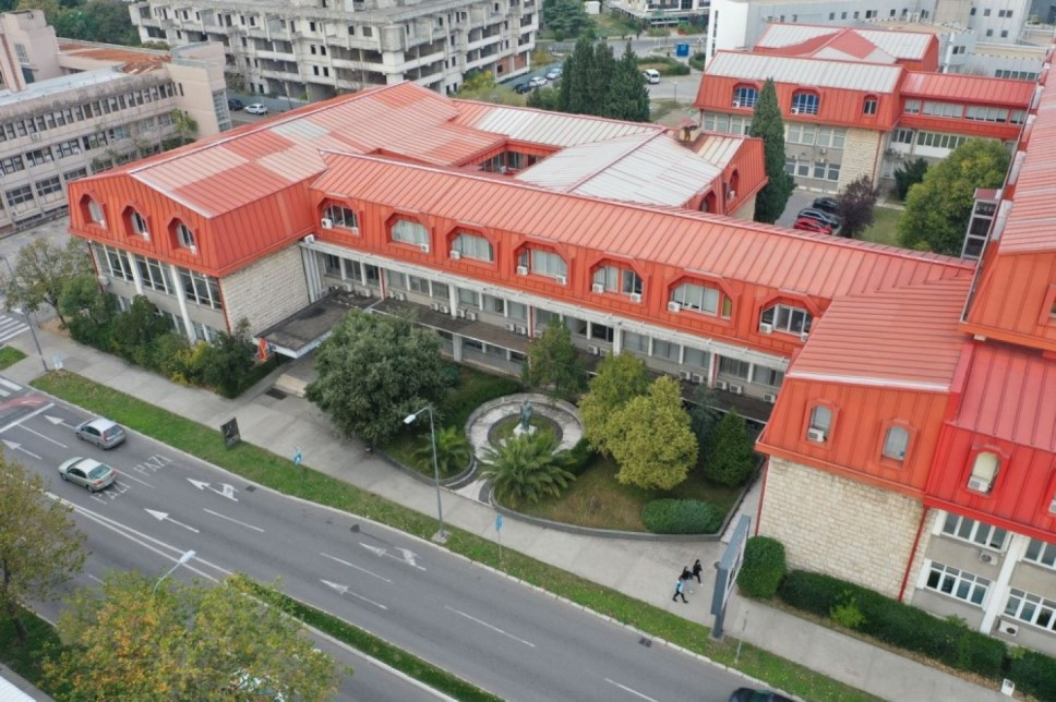 Odobrene teme i imenovane Komisije za ocjenu/odbranu master radova za studijsku 2025/2026 godinu