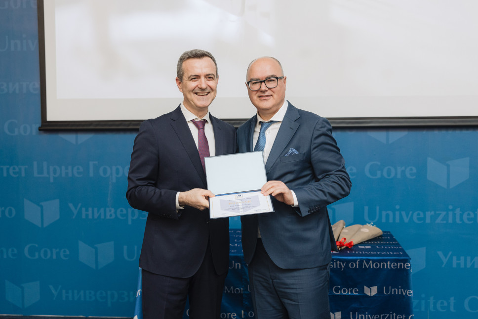Prof. dr Špiro Ivošević dobitnik priznanja za poseban doprinos razvoju naučnoistraživačkog rada i međunarodnom pozicioniranju Univerziteta Crne Gore