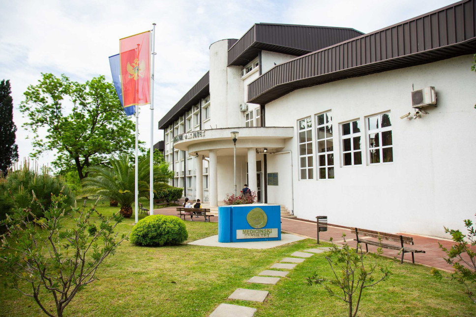Konkurs za upis studenata u I godinu osnovnih studija Univerziteta Crne Gore za 2021/22. godinu - III upisni rok 