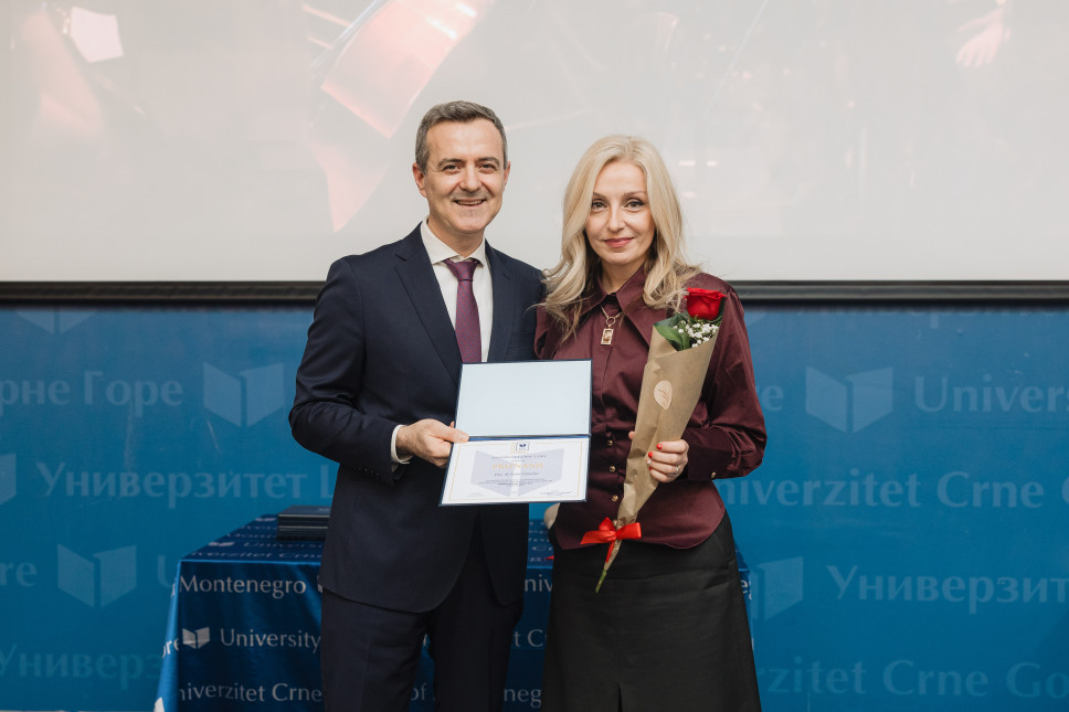 Priznanje Univerziteta Crne Gore doc. dr Ivani Ćipranić sa Građevinskog fakulteta