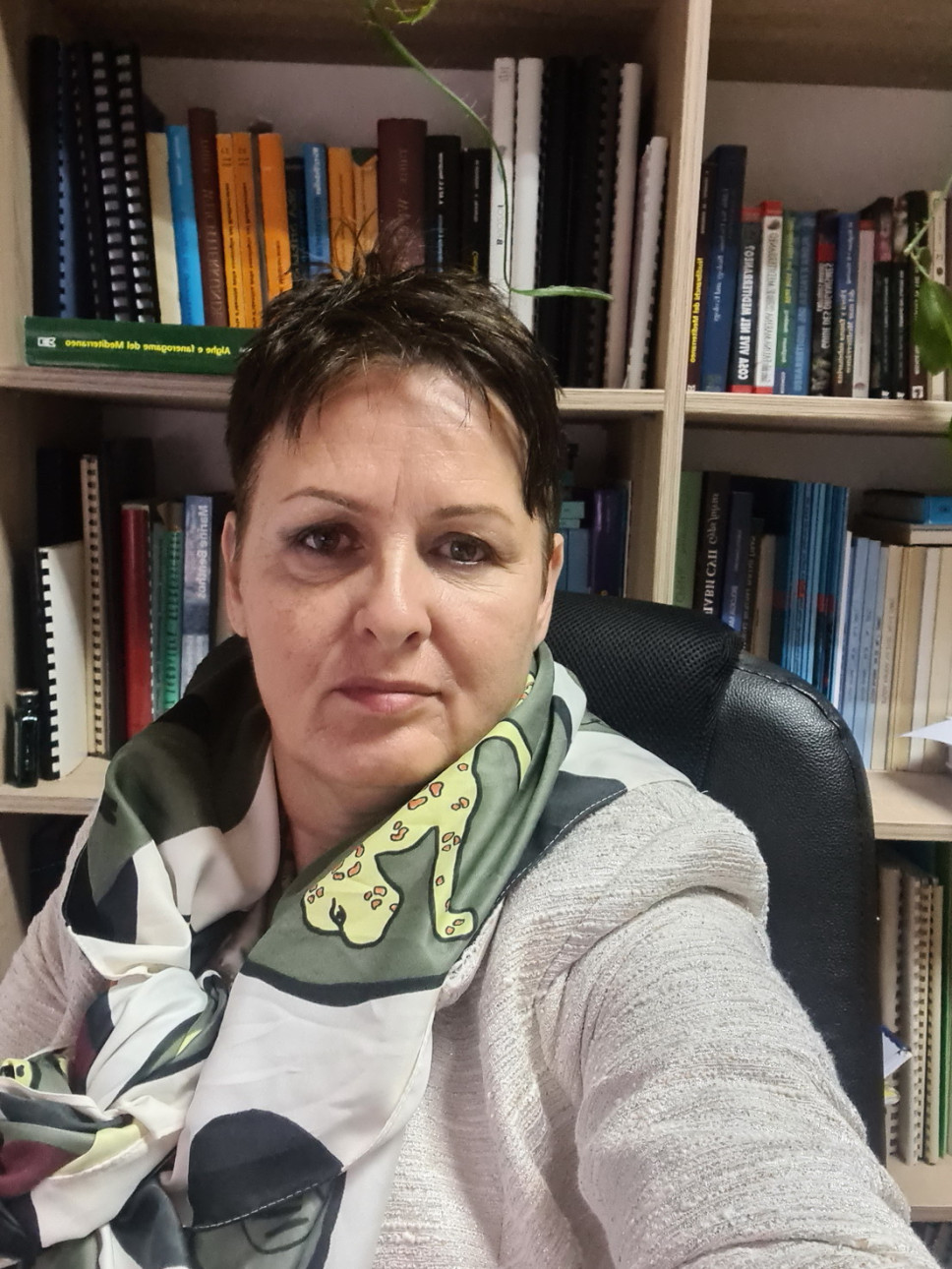 Biografija - Petović Slavica 