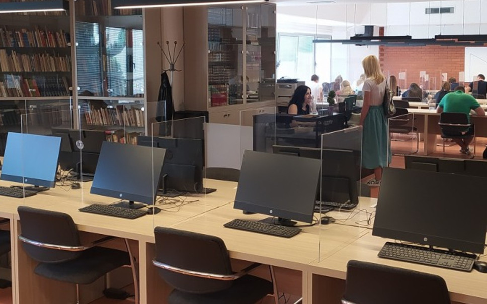 Shorten Working Hours of the Reading Classroom from July 22nd to August 29th 