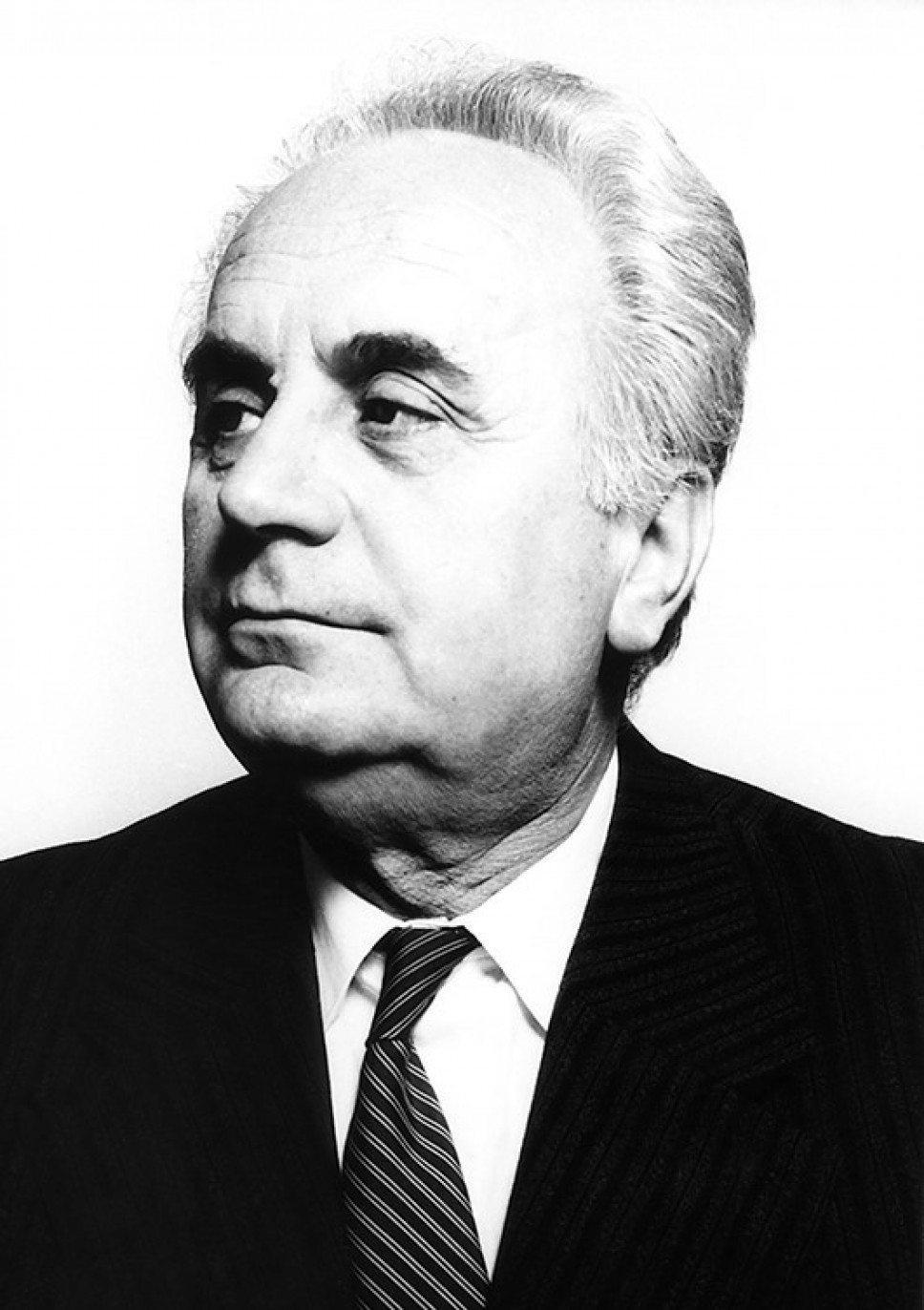Prof. dr Mirčeta Đurović: Prvi rektor Univerziteta 1974-1978. i profesor emeritus 2005