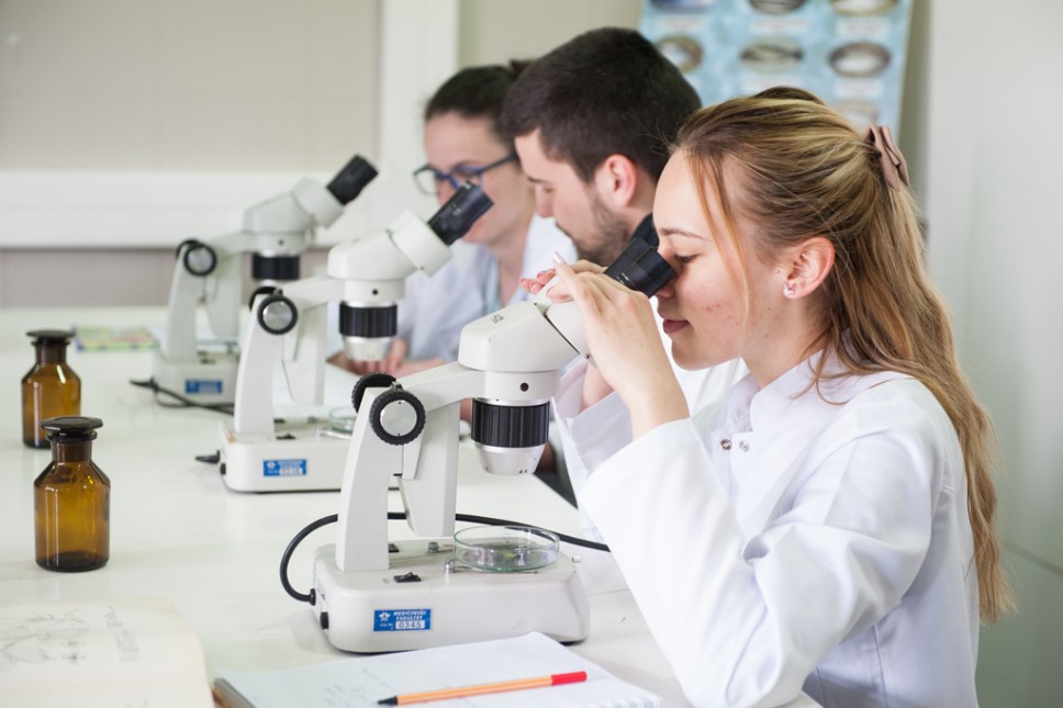 Centar izvrsnosti za biomedicinska istraživanja u Crnoj Gori podstiče profesionalni razvoj mladih istraživača