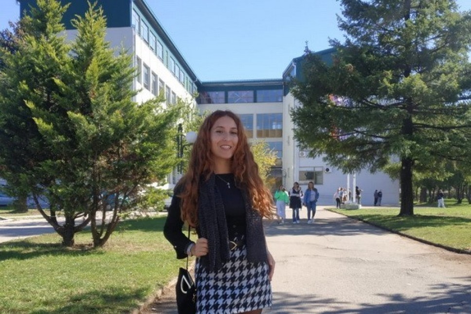 Studentkinja Gracija na Filološkom fakultetu UCG istraživala italijanizme u Crnoj Gori