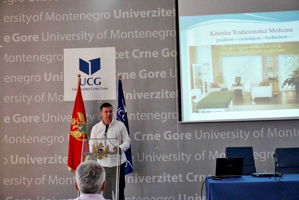 Predavanje dr med sci Igor Mićunovića
