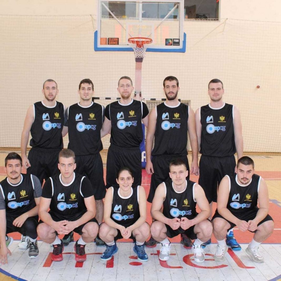 Ekipa Građevinskog fakulteta u polufinalu takmičenja Studentske lige Crne Gore u košarci