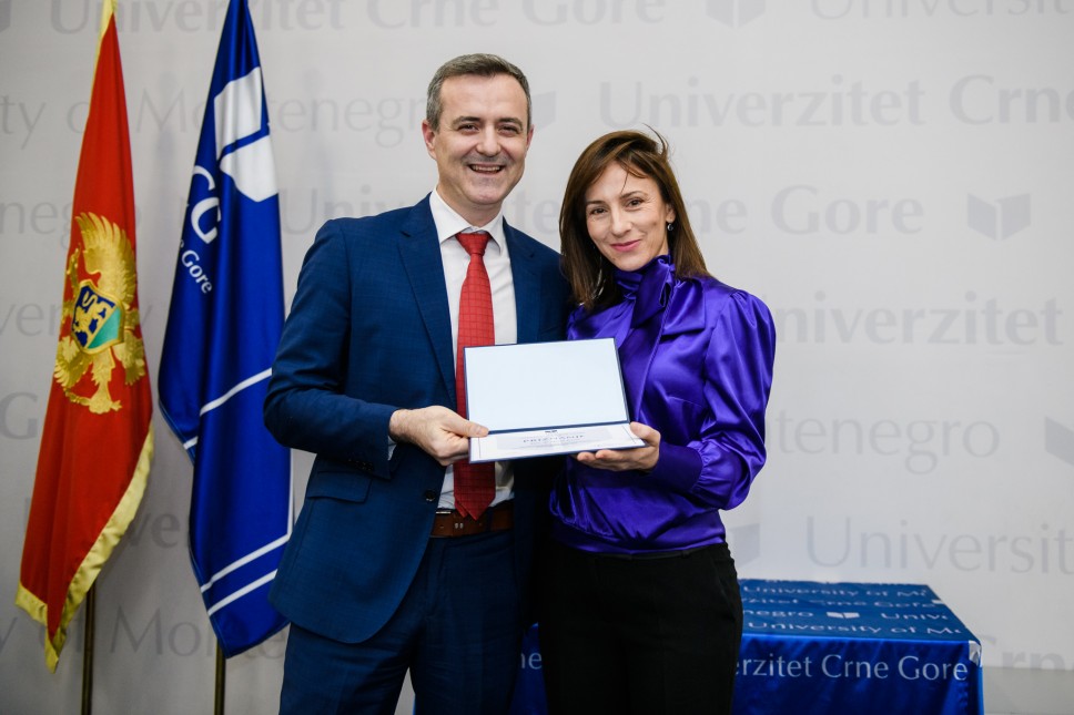 Godišnje priznanje Univerziteta Crne Gore docentkinji Građevinskog fakulteta Mariji Jevrić