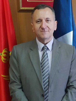 dr Milutin Radonjić